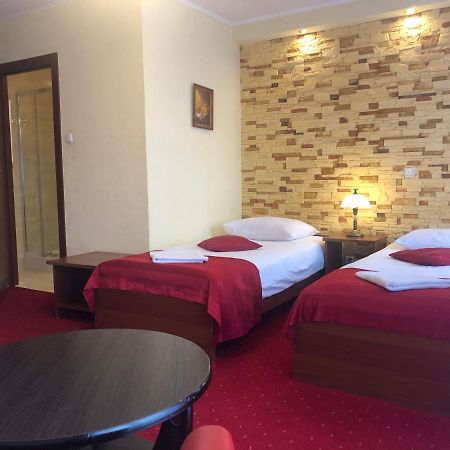 Hotel Sekwana Częstochowa Buitenkant foto